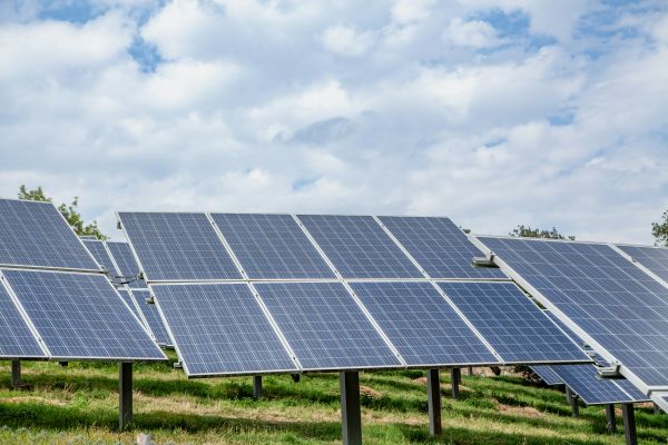 Top critères pour sélectionner un panneau solaire photovoltaïque adapté